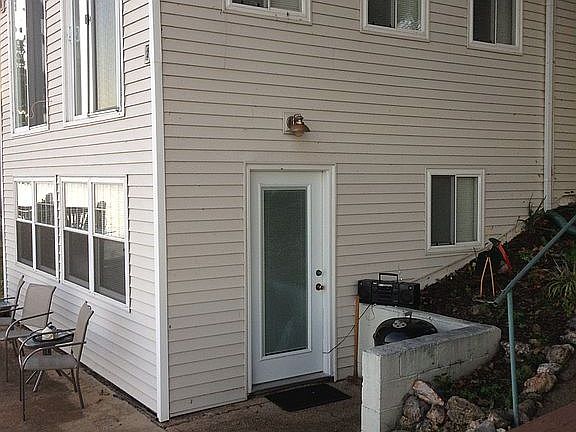 3rd image of 464 Long Acres Dr