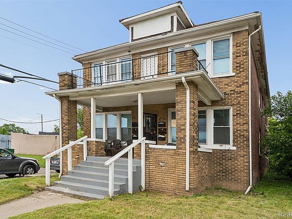 5th image of 7225 American St
