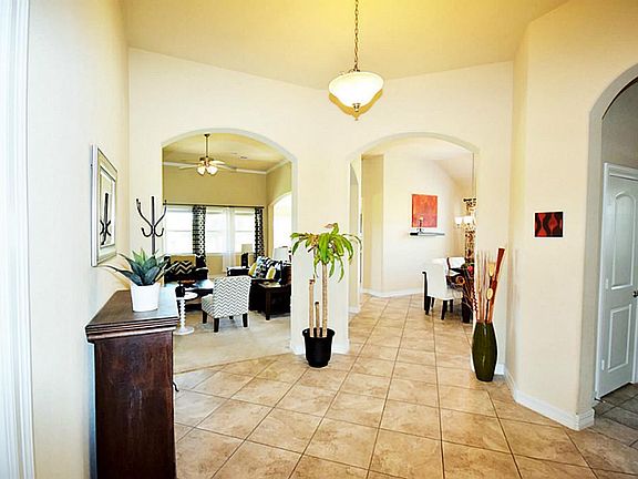 Open layout makes entertaining guests a walk in the park.