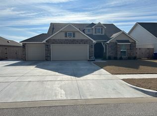 3109 W Winston St, Broken Arrow, OK 74011