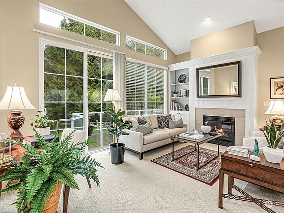 4th image of 120 Newport Way NW #5
