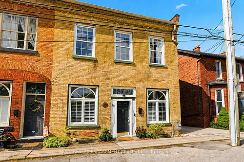 16 Hatt St Photo 1