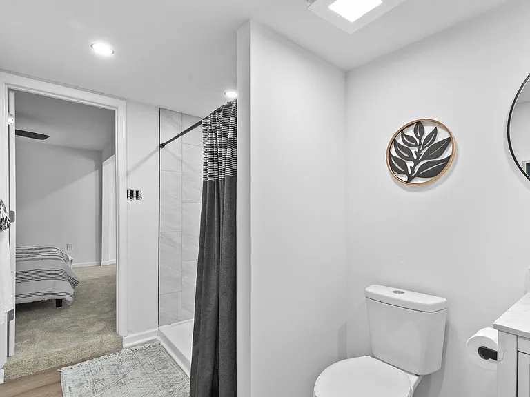 2207 Marshall Ave — Photo 23