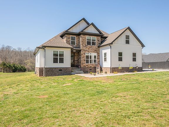 2nd image of 2864 Garners Creek Rd