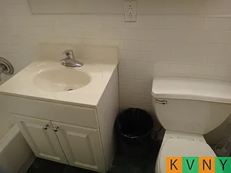 Rented by KVNY Soho