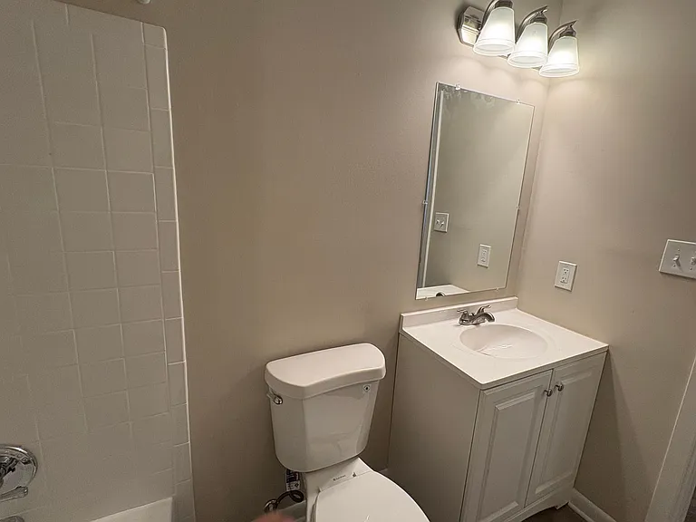 108 Ellis Dr #3 — Photo 9