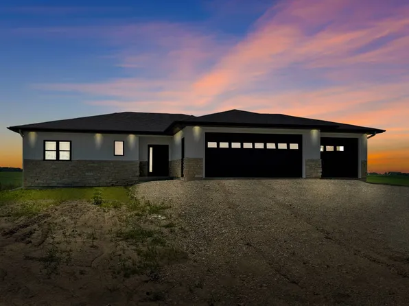 1623 W42, Ossian, IA 52161