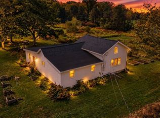 2561 Bauer Rd, Eden, NY 14057