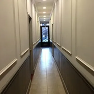 Rented by Compass | media 70