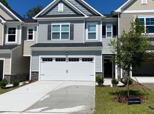 284 Hiking Hill Ln, Garner, NC 27529