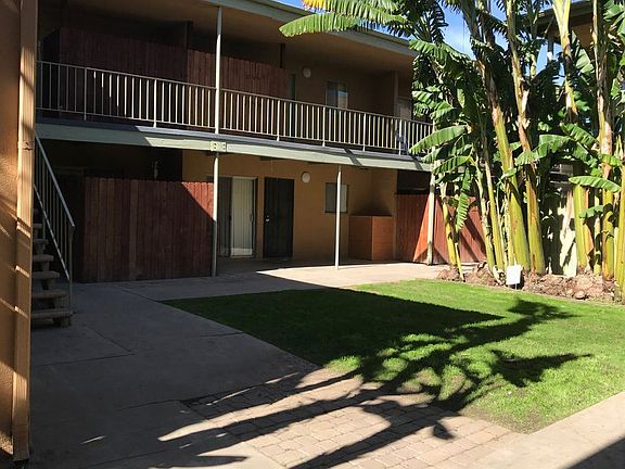3rd image of 20353 Saticoy St APT 5
