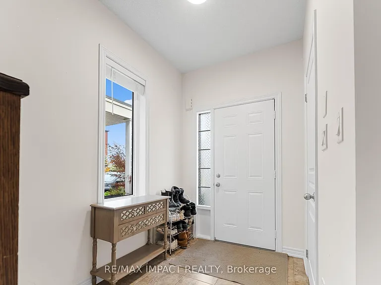 5084 Alyssa Dr — Photo 6