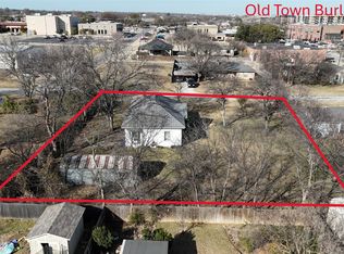 213 W Eldred St #2, Burleson, TX 76028