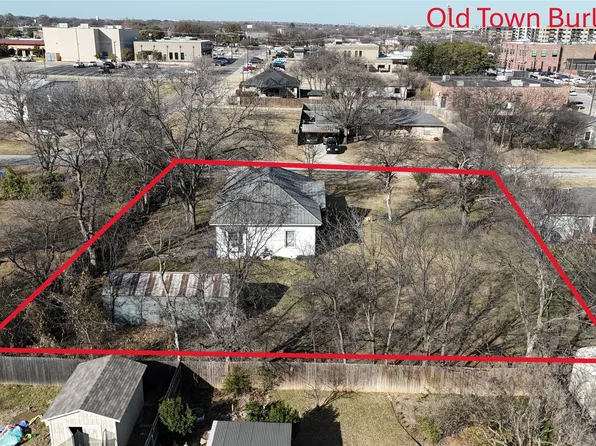 213 W Eldred St #2, Burleson, TX 76028