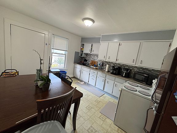 2nd image of 155 W Main St APT 3
