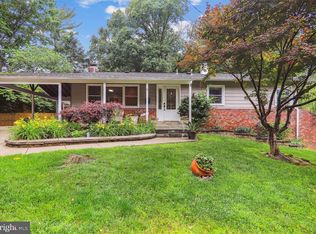 5128 Russett Rd, Rockville, MD 20853