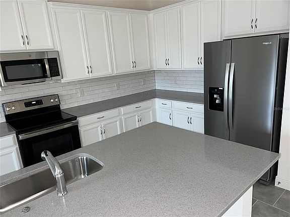 4th image of 2893 Nottel Dr