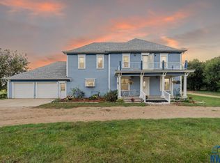 31113 University Rd, Vermillion, SD 57069
