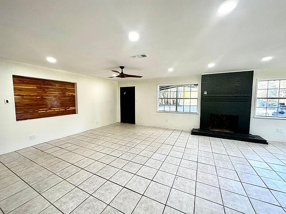 3rd image of 435 County Road 3310