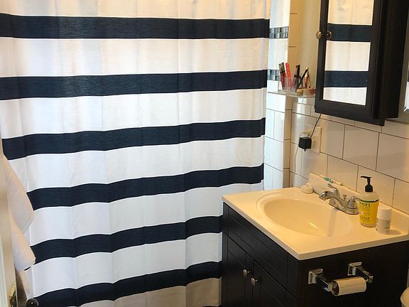 2nd image of 2110 N Albany Ave APT 2