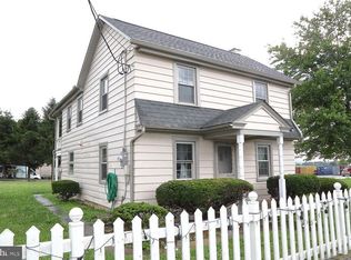 2821 Division Hwy, New Holland, PA 17557