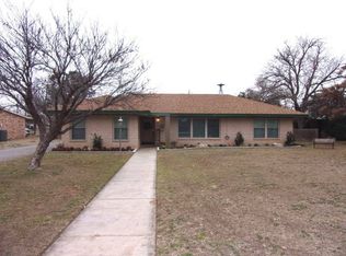 2326 12th St, Vernon, TX 76384