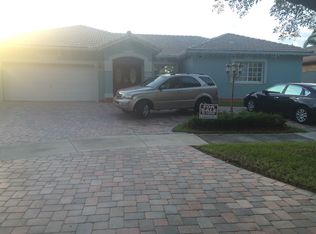 16508 NW 91st Ave, Miami Lakes, FL 33018