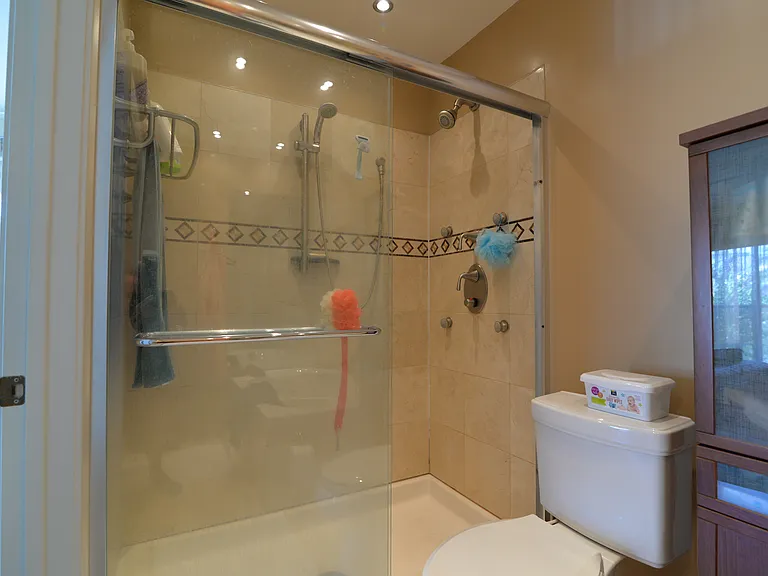 2025 Augusta Dr #806 — Photo 8