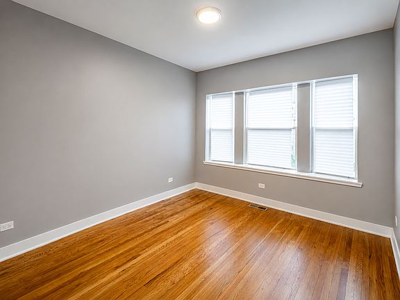 5th image of 5310-12 S Harper Ave #2S