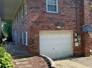 10709 Marlborough Rd, Fairfax, VA 22032