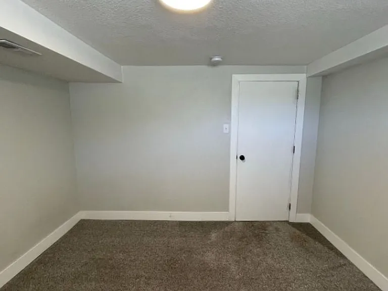 333 N 500 W — Photo 17