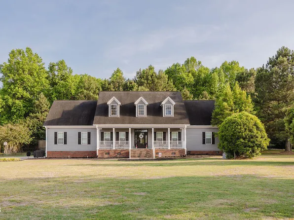 137 Bayberry Ln, Smithfield, NC 27577