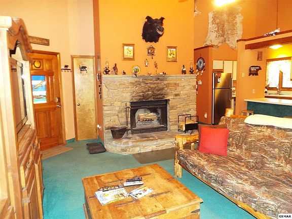 5th image of 1911 Arolla Ct E