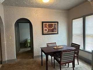 1502 E Broadway Ave — Photo 8
