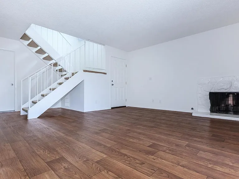 Ridgewood Village Apartment Homes — Photo 54
