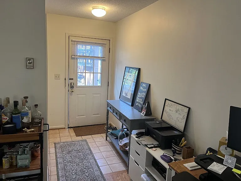785 N Maple Rd #B — Photo 5