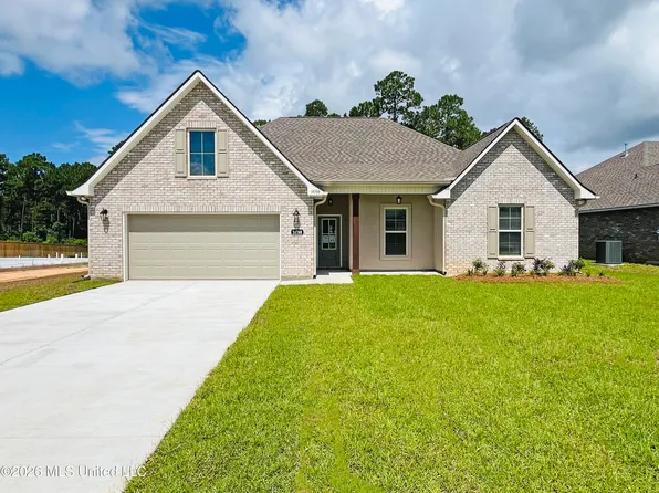 14388 Swan Ridge Cir, Gulfport, MS 39503