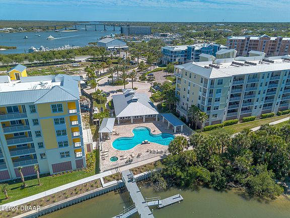 4th image of 3 Riverwalk Dr #505