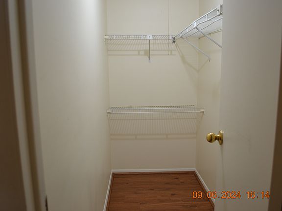 5th image of 8042 Abbey Ct APT B