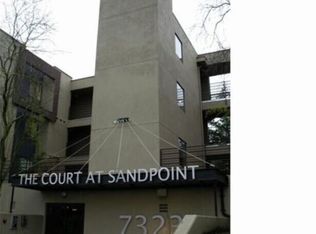 7323 Sand Point Way NE UNIT 102, Seattle, WA 98115