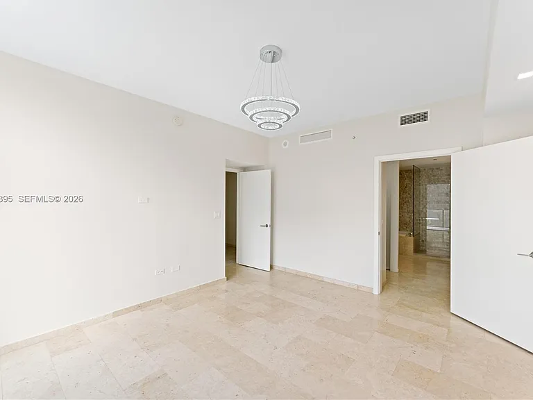 88 SW 7th St #712 — Photo 9