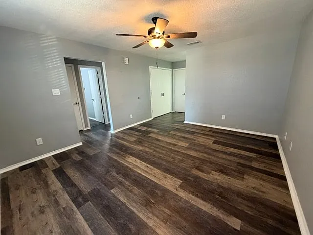 2702 Garland Dr — Photo 11