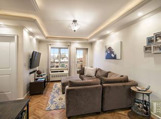 2717 Crescent St APT 5A, Astoria, NY 11102