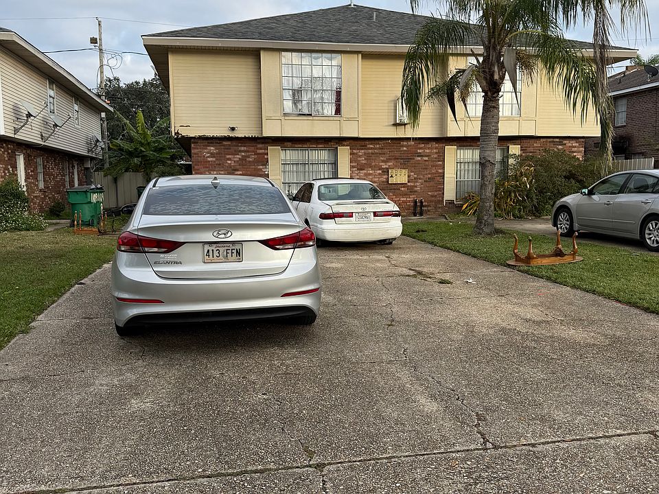 1st image of 1109 Dimarco Dr #B
