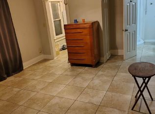 610 S Ridgewood Ave #1, Daytona Beach, FL 32114
