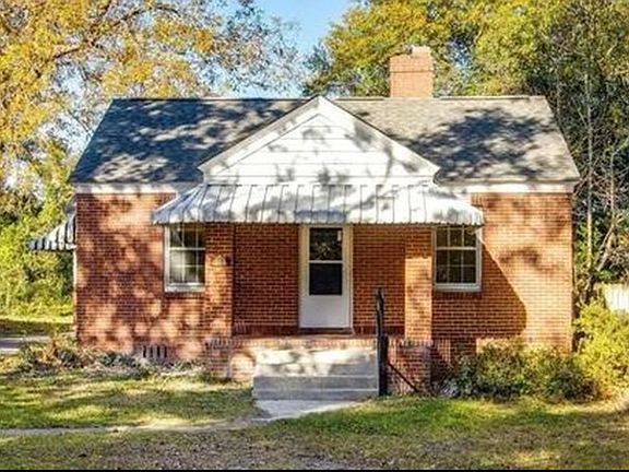 2nd image of 613 Joan St