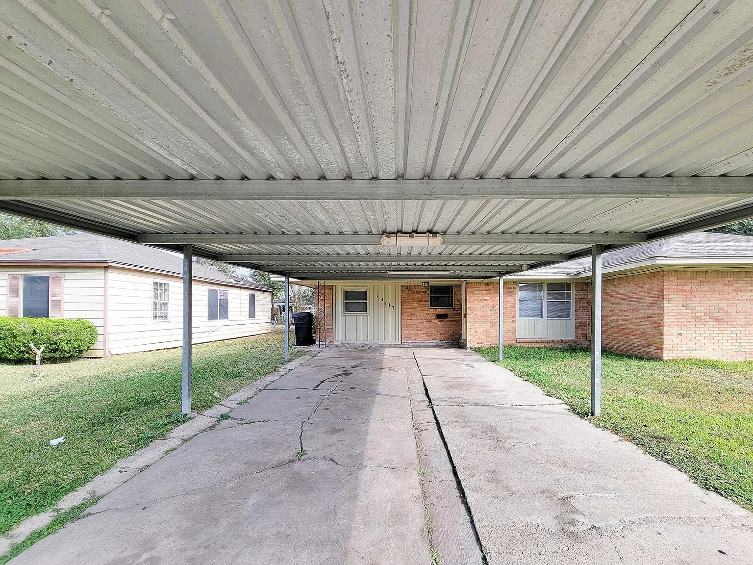 3 bed, 1386 sqft, $1,400 — Photo 3