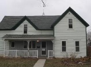 201 3rd St SW, Stewartville, MN 55976