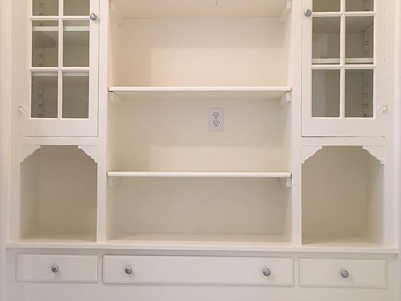 5th image of 1217 Oak Grove Ave APT 8