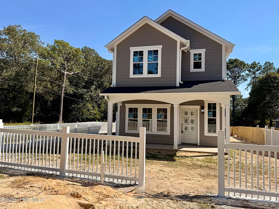 1st image of 991 Holly Road